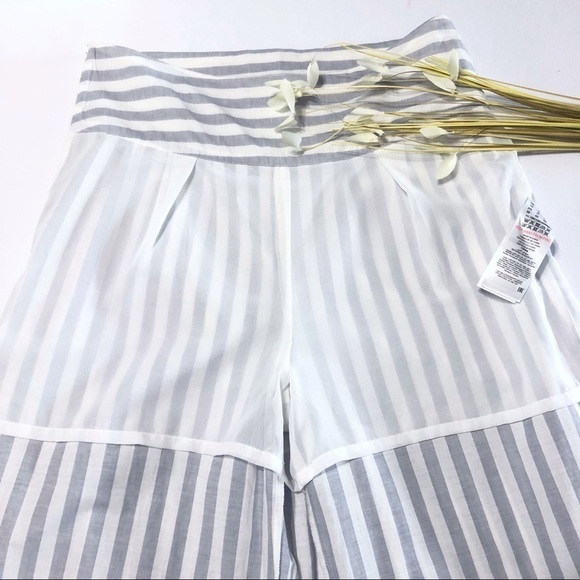 LOST INK NWT Wide Turn-Up Striped Pant in Grey/White - Picture 5 of 9